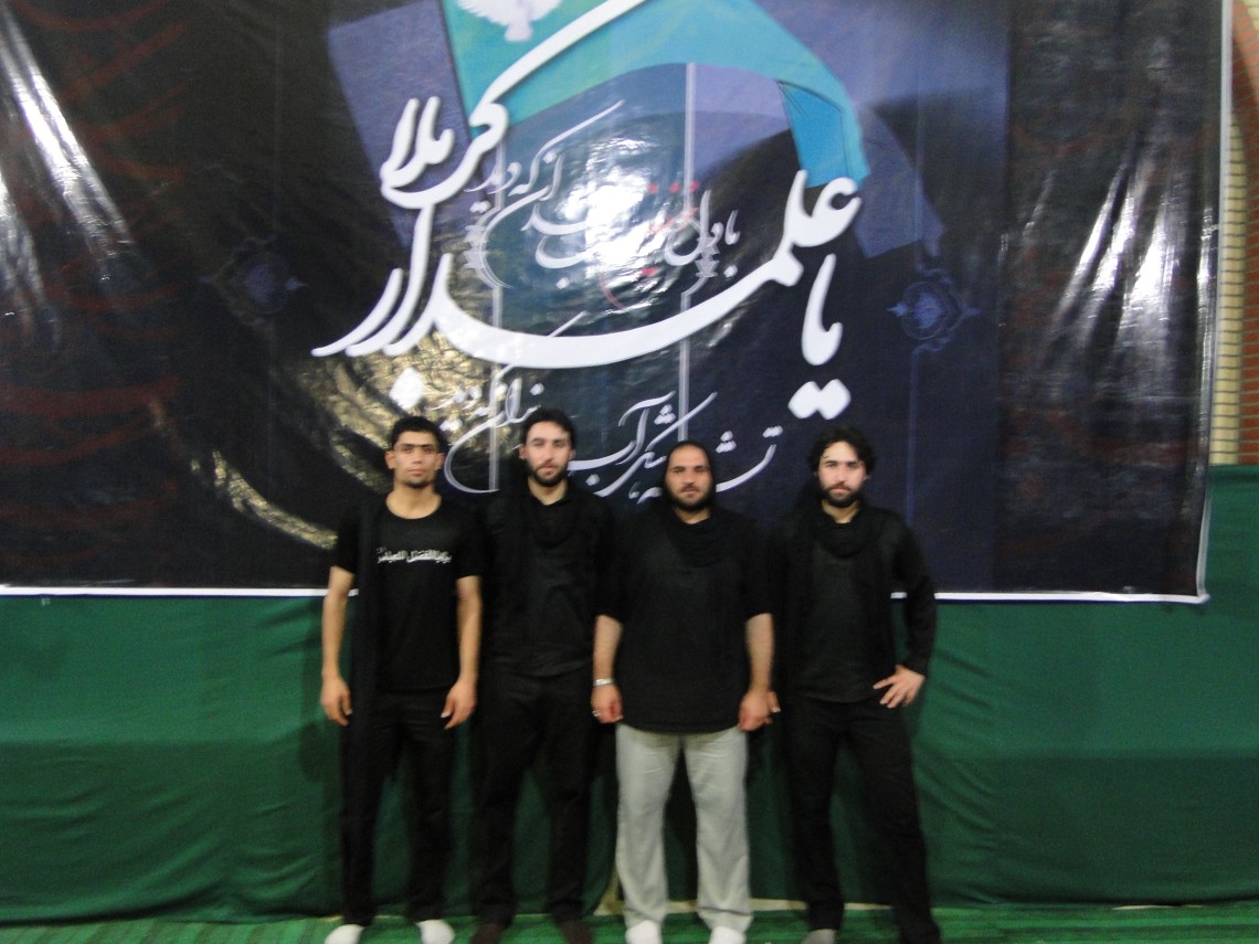 سوگواره دوم-عکس 4-حسین رضاپناه-جلسه هیأت یادبود