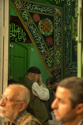 سوگواره چهارم-عکس 64-علی بیات-جلسه هیأت فضای داخلی