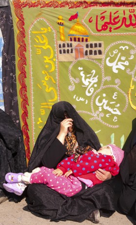 سوگواره چهارم-عکس 71-سلیمان گلی-جلسه هیأت فضای بیرونی